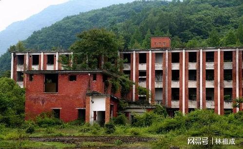 成都军工厂爆料视频最新,揭秘神秘军事项目进展 第2张 成都军工厂爆料视频最新,揭秘神秘军事项目进展 第2张